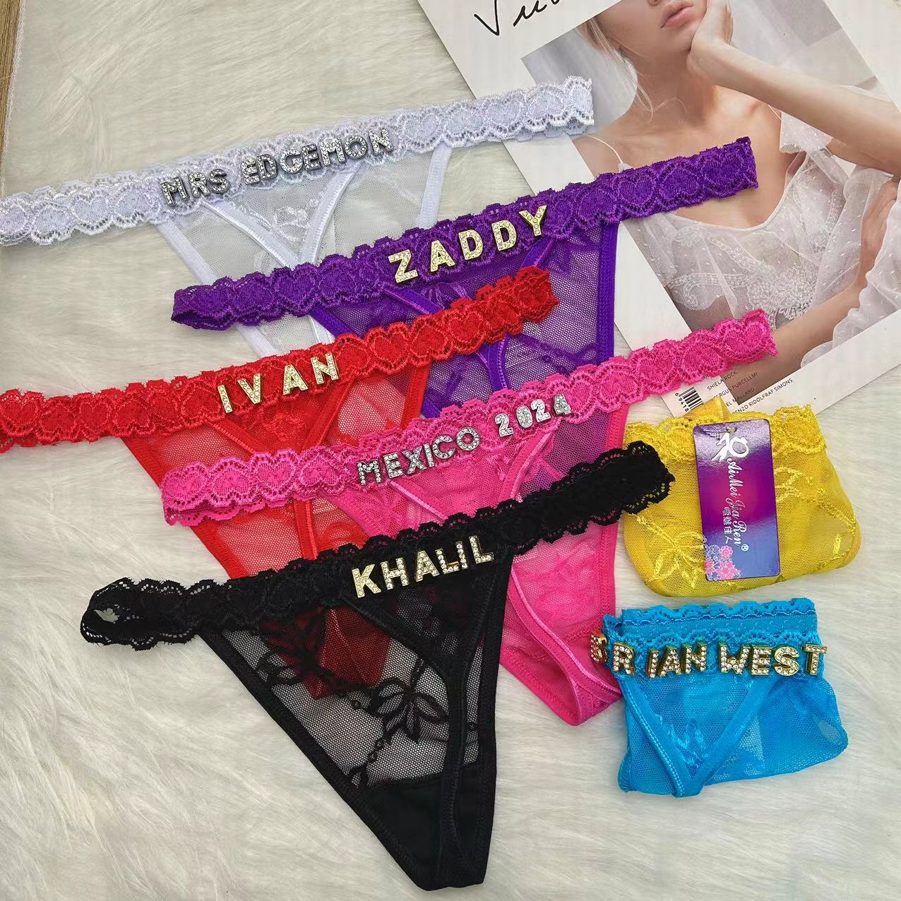 Tangas personalizadas com nome - Body Jewelry Names avaliação e preço
